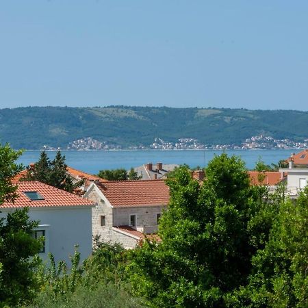 Casteletti Apartment Kastela Exterior photo